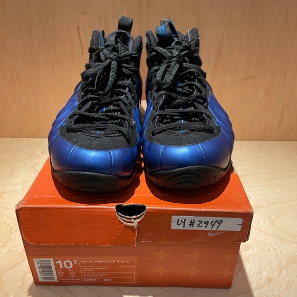 Rare Nike Foamposite pro b size 10.5 wearable main image 4
